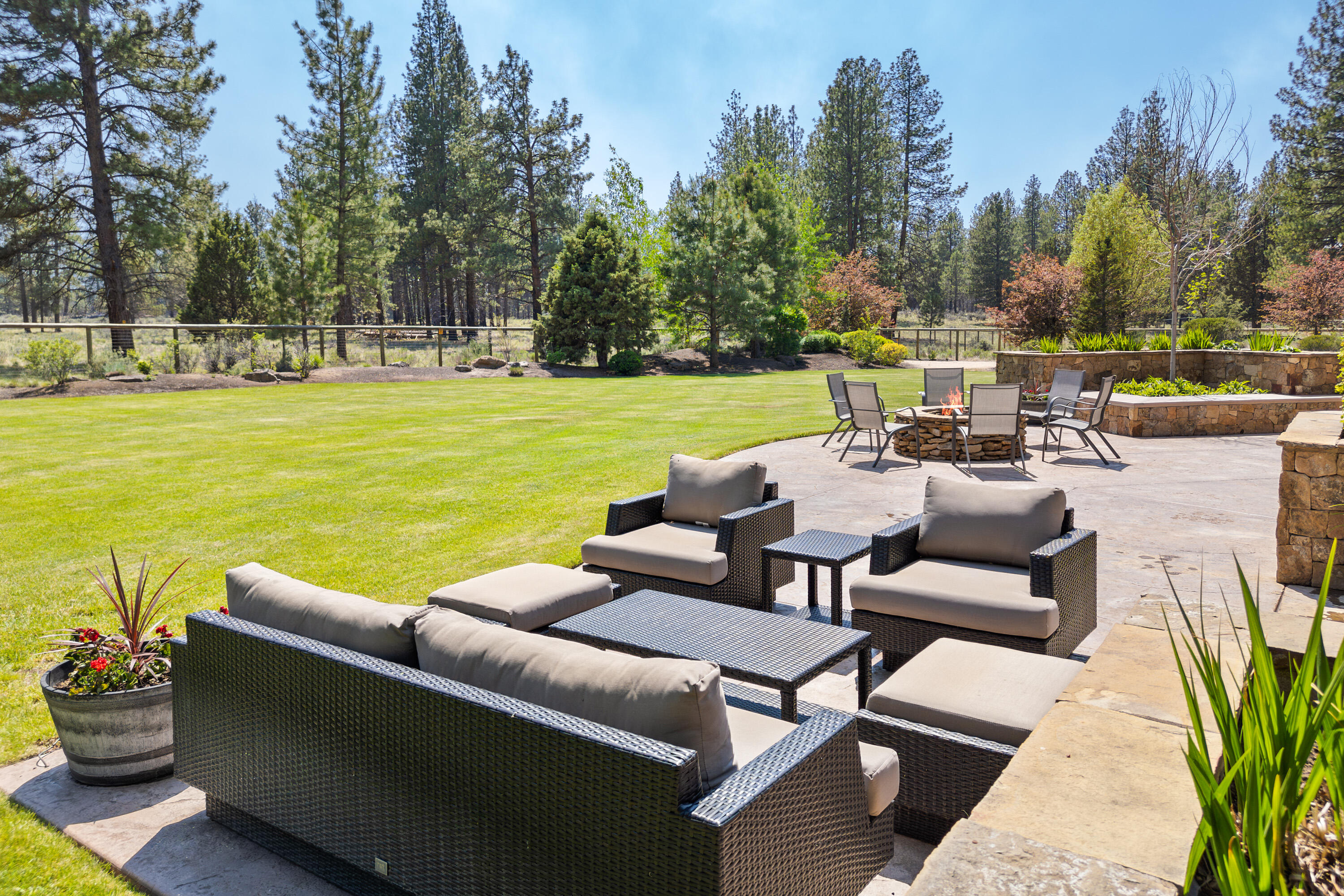 Woodside Ranch - Residential