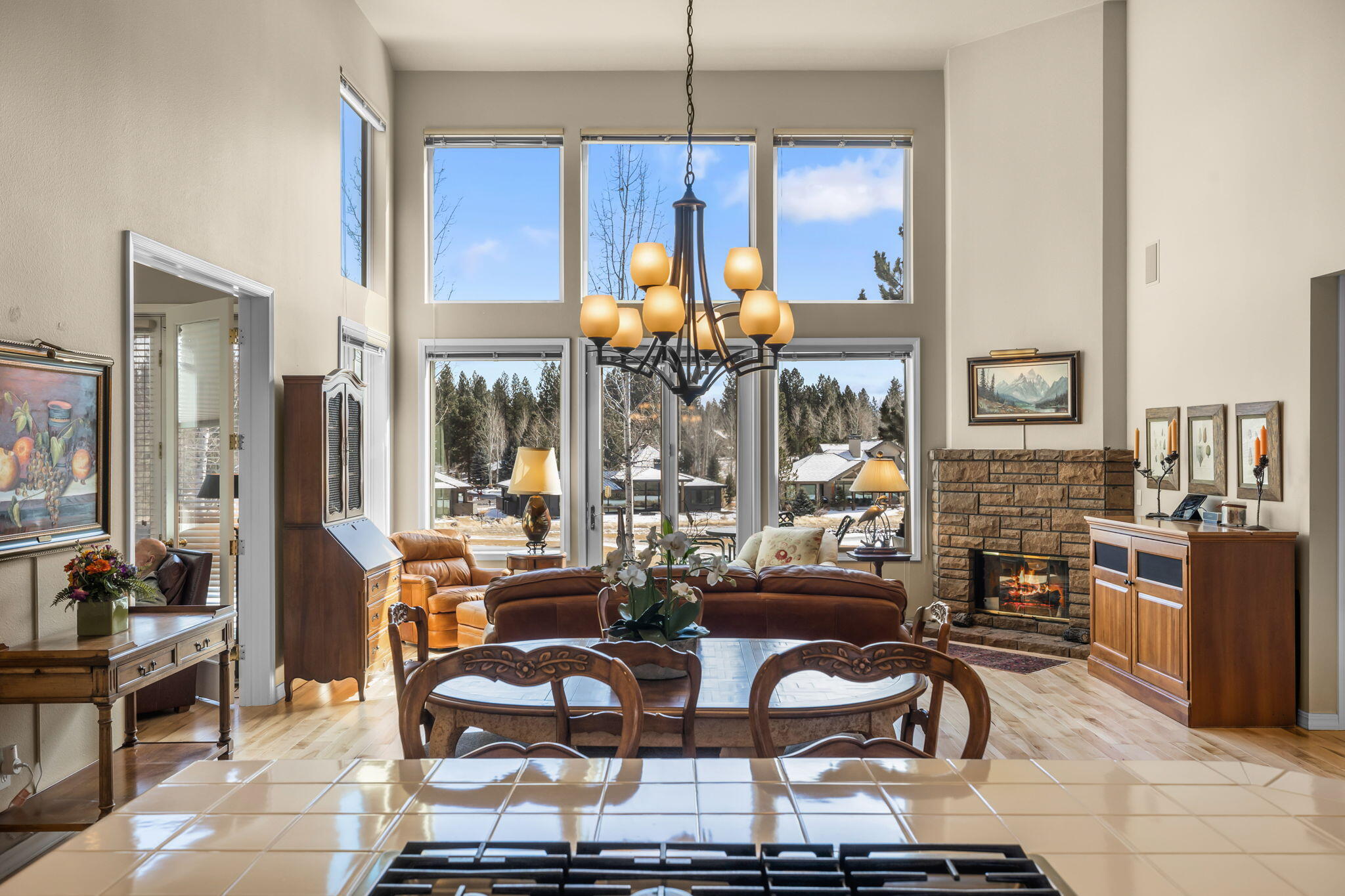 Broken Top - Residential