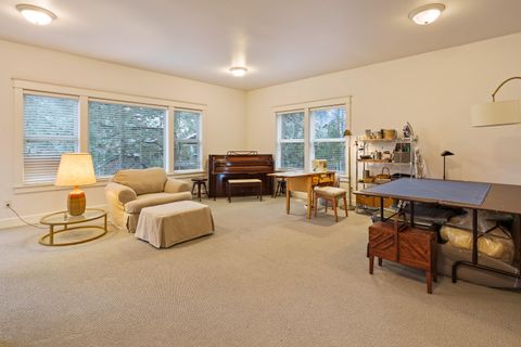 Tiny photo for 250 NW 17th Street, Bend, OR 97703 (MLS # 220213564)