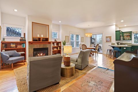 Tiny photo for 250 NW 17th Street, Bend, OR 97703 (MLS # 220213564)