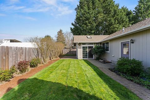 Tiny photo for 2188 Marie Drive, Grants Pass, OR 97526 (MLS # 220217672)