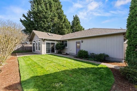 Tiny photo for 2188 Marie Drive, Grants Pass, OR 97526 (MLS # 220217672)