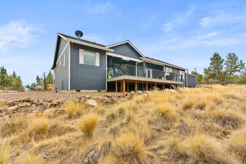 Tiny photo for 5785 NW Cedar Place, Prineville, OR 97754 (MLS # 220210274)