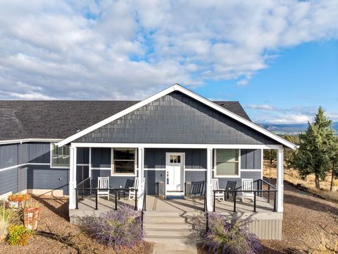 Tiny photo for 5785 NW Cedar Place, Prineville, OR 97754 (MLS # 220210274)