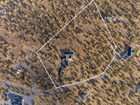 Tiny photo for 5785 NW Cedar Place, Prineville, OR 97754 (MLS # 220210274)
