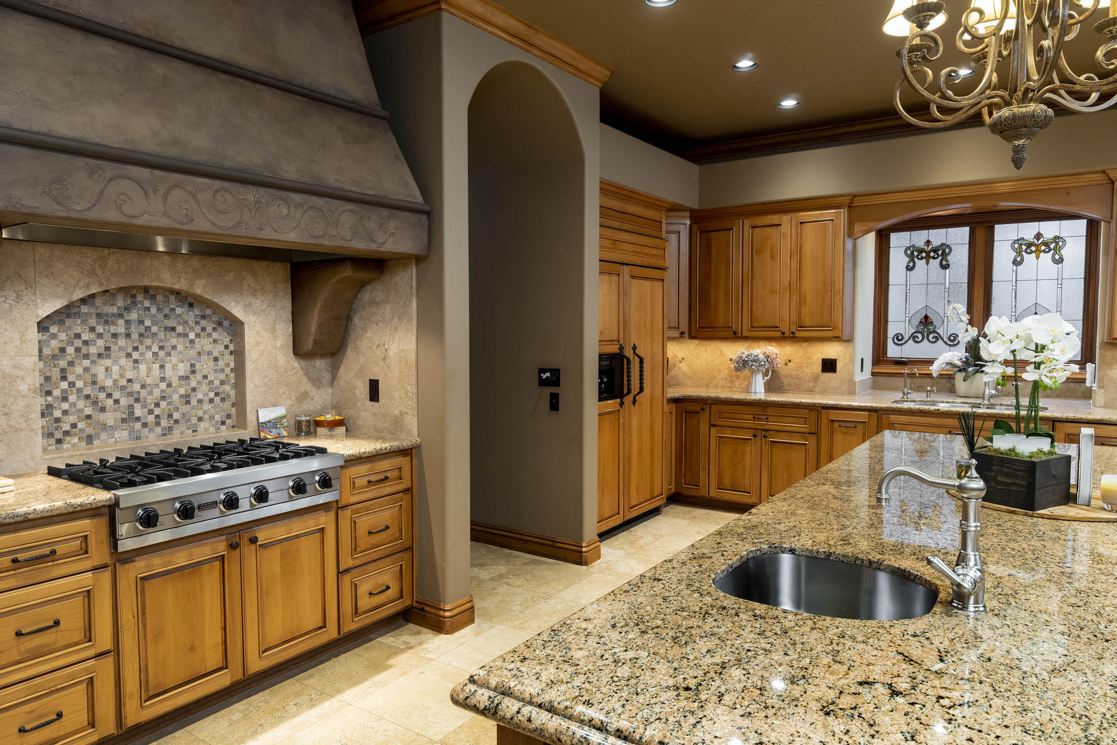 Broken Top - Residential