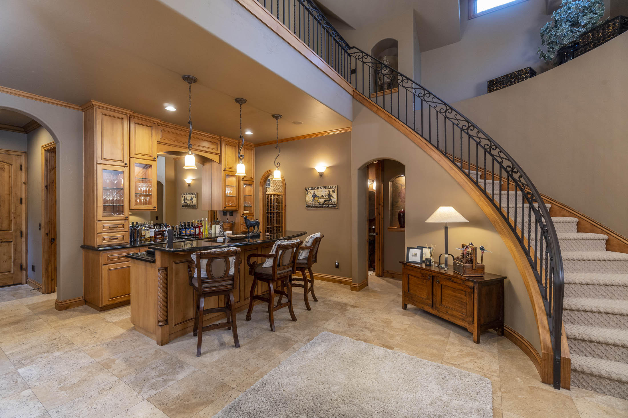 Broken Top - Residential