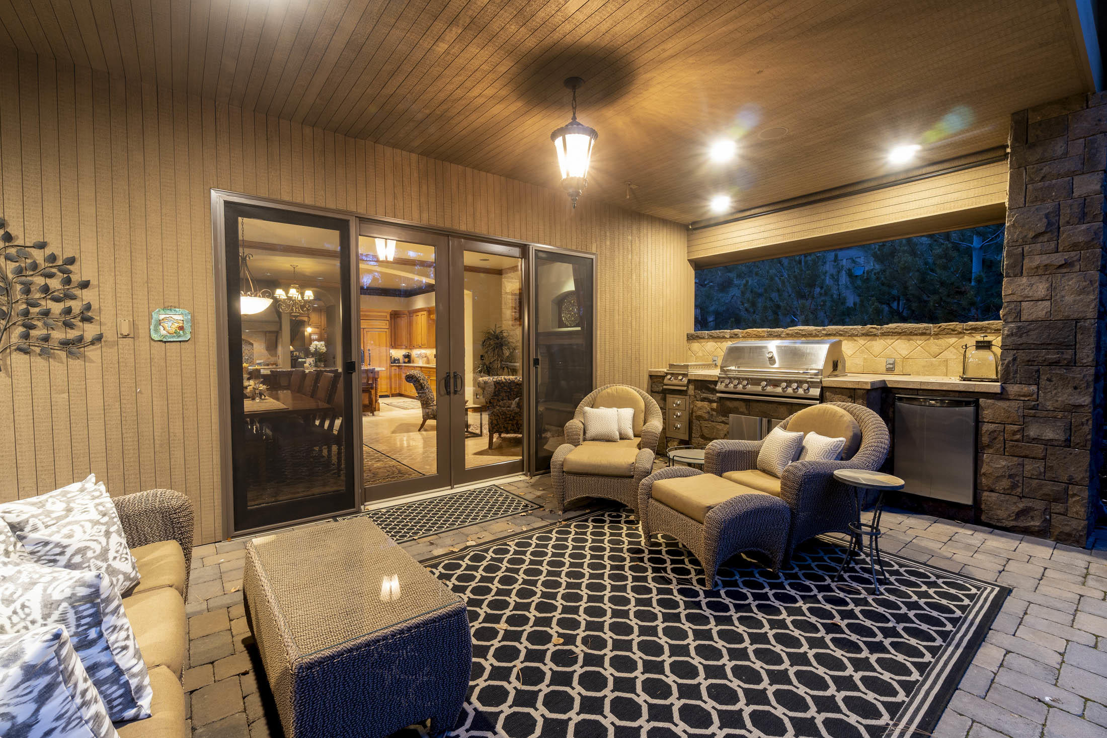 Broken Top - Residential