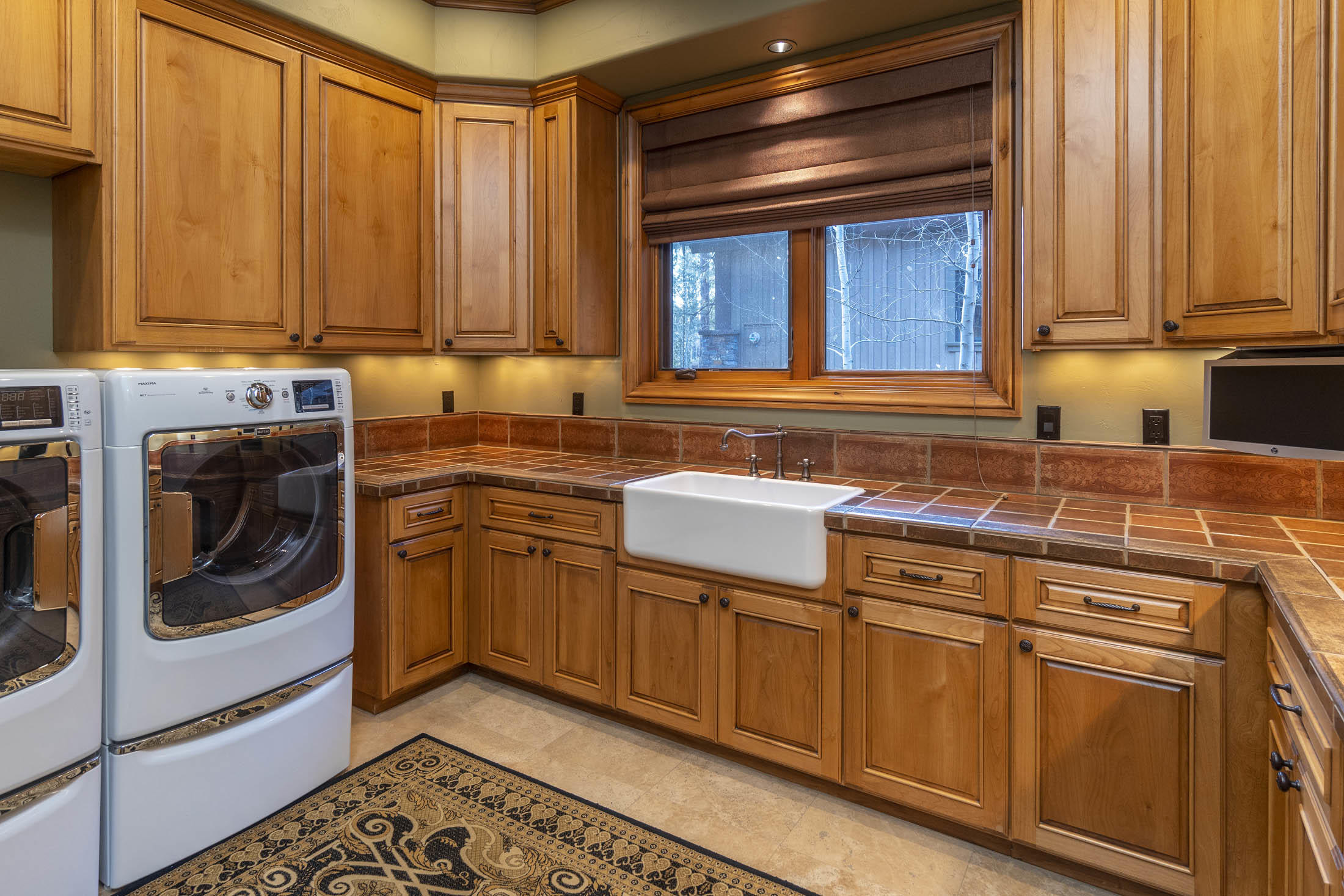 Broken Top - Residential