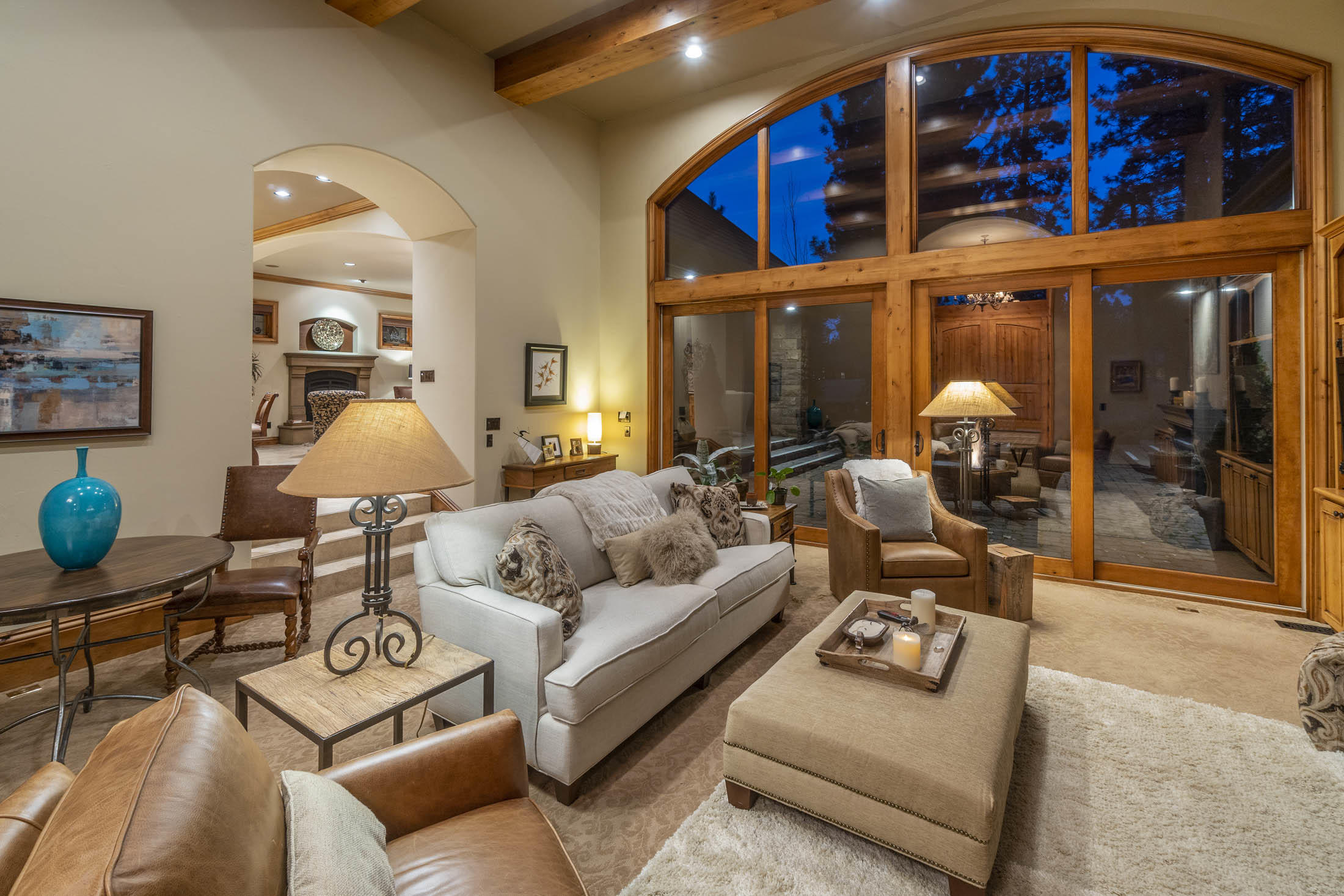 Broken Top - Residential