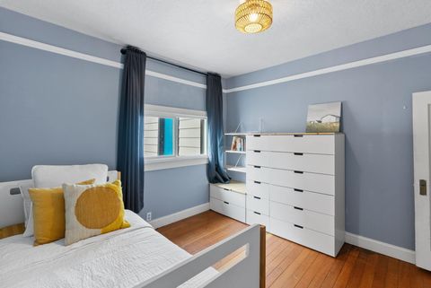 Tiny photo for 145 NW Jefferson Place, Bend, OR 97703 (MLS # 220213548)