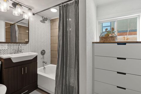 Tiny photo for 145 NW Jefferson Place, Bend, OR 97703 (MLS # 220213548)