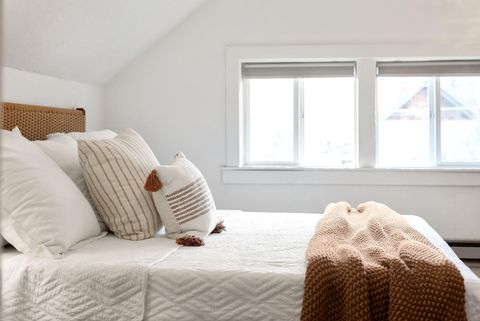 Tiny photo for 145 NW Jefferson Place, Bend, OR 97703 (MLS # 220213548)