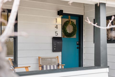 Tiny photo for 145 NW Jefferson Place, Bend, OR 97703 (MLS # 220213548)