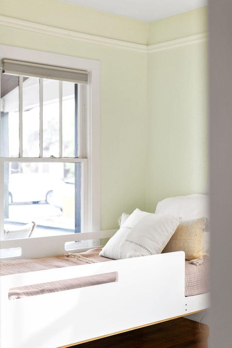 Tiny photo for 145 NW Jefferson Place, Bend, OR 97703 (MLS # 220213548)