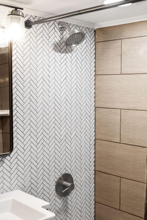 Tiny photo for 145 NW Jefferson Place, Bend, OR 97703 (MLS # 220213548)