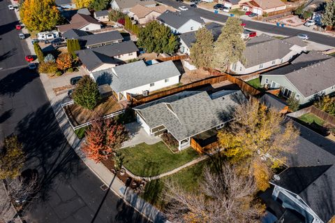 Tiny photo for 2841 SW Pumice Avenue, Redmond, OR 97756 (MLS # 220211041)