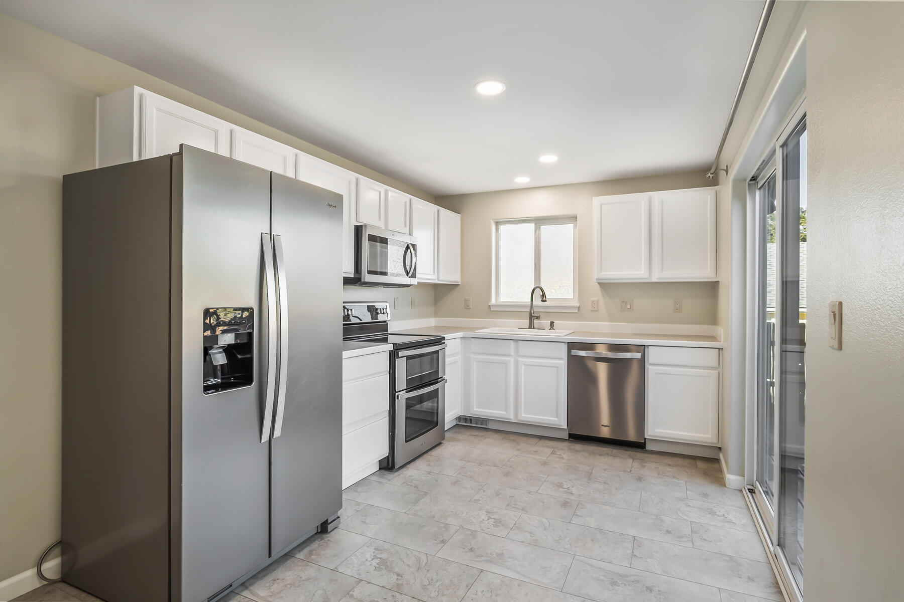 Obsidian Estate - Residential