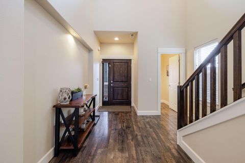 Tiny photo for 3137 NE Flagstone Avenue, Bend, OR 97701 (MLS # 220217502)