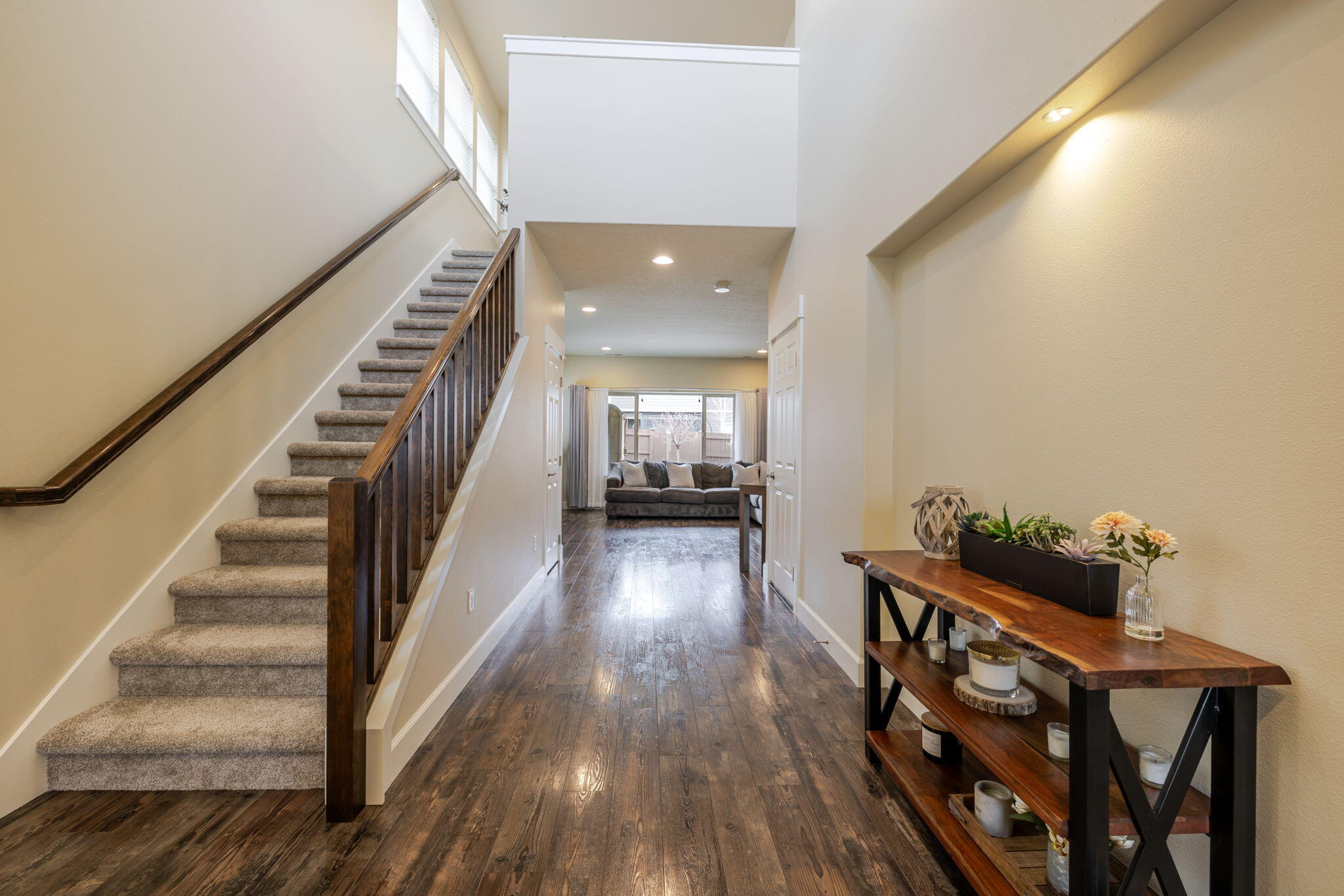 3137 NE Flagstone Avenue