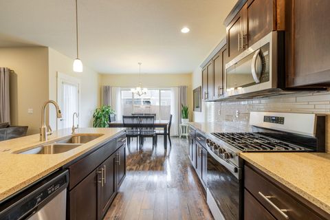 Tiny photo for 3137 NE Flagstone Avenue, Bend, OR 97701 (MLS # 220217502)