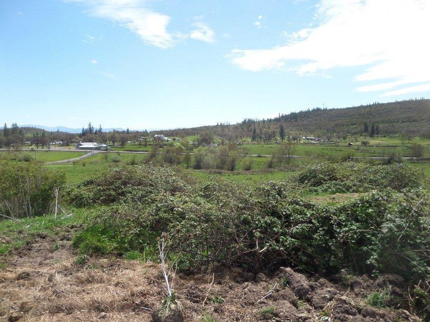 Septic Installed in 2017. Homesite on top of knoll for great views. Beautiful piece of property! Area of nice homes. Great irrigated pasture land for horses or livestock. Great mix of level and gently sloping land Season creek running thru. Access off Butte Falls Hwy. Owner is a Oregon Licensed broker.