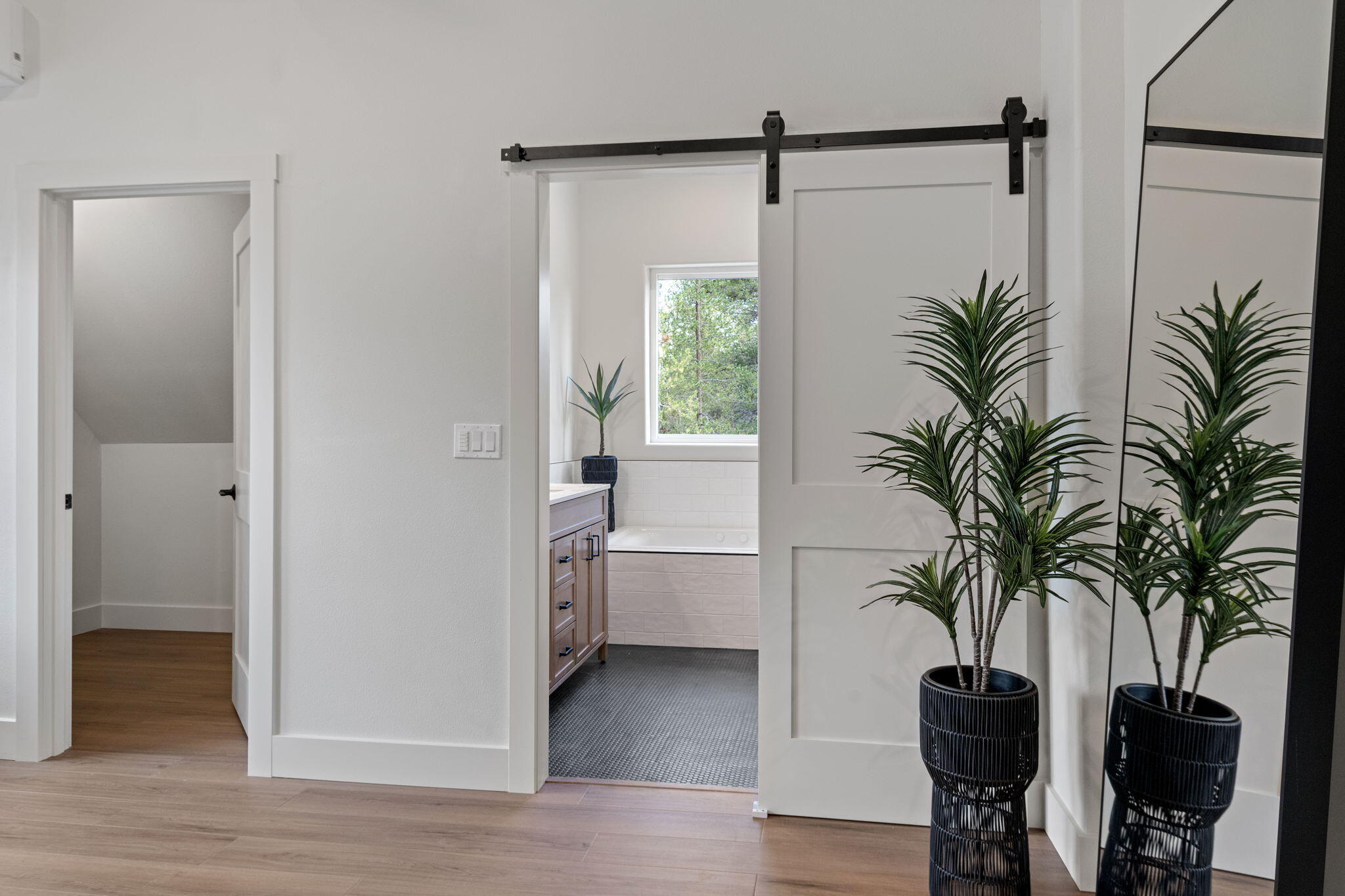 Safari Acres - Residential