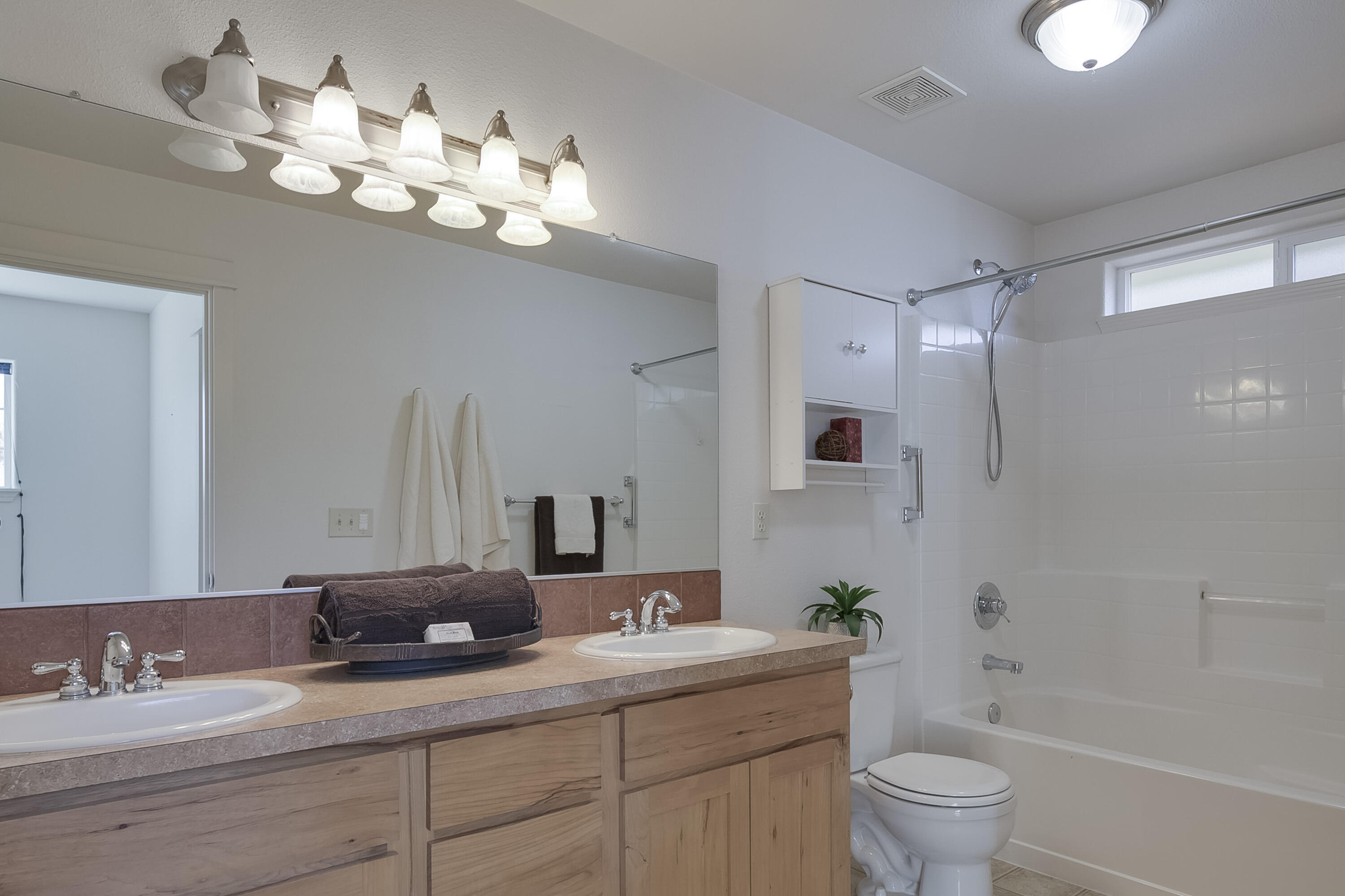 Bella Vista - Residential