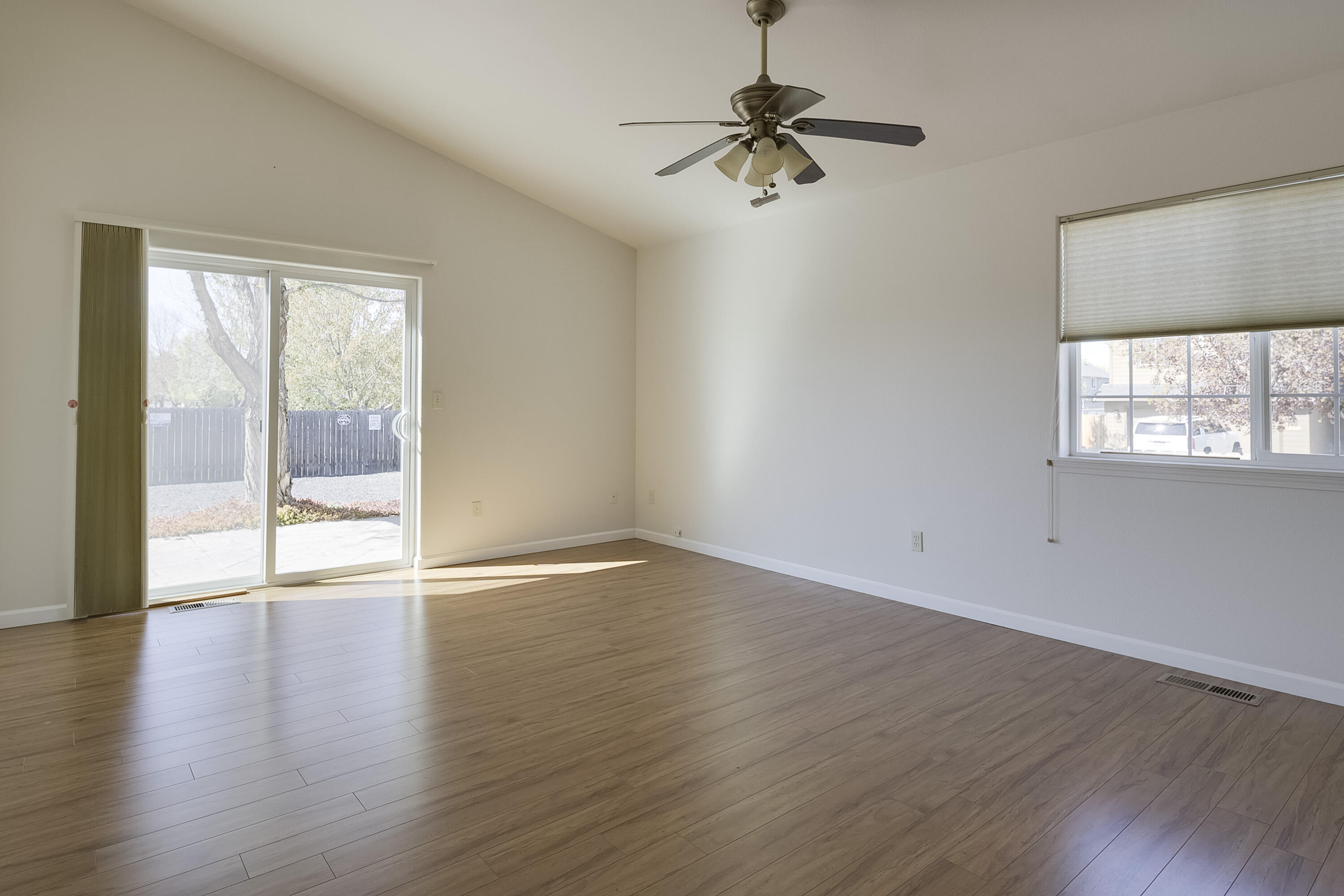 Bella Vista - Residential