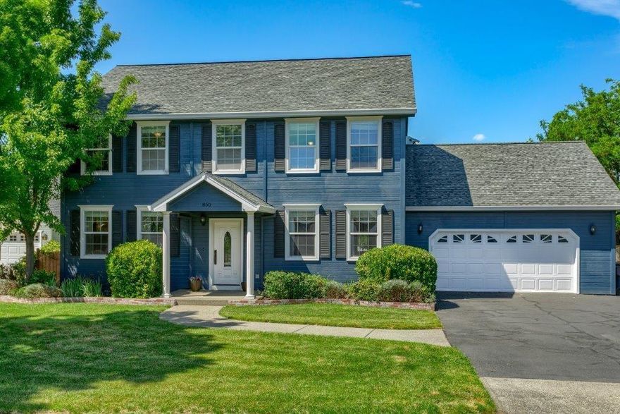 Custom built 2-story Colonial in Pheasant Meadows on large .33 acre lot. Details include crown molding, column accents & hardwood flooring. Formal living room w/gas fireplace. Formal & informal dining. Spacious family room open to dining nook & kitchen eating bar. Kitchen offers granite counters, stainless steel appliances, built-in desk. Full bath & laundry room on main level. All bedrooms plus bonus room & 2nd family room on upper level. Dual zone HVAC system. Fantastic outdoor living w/large covered patio, built-in barbecue, mini-fridge, fenced in-ground pool & lawn areas. Wonderful place to call home in historic Jacksonville - close to fine & casual dining, boutique shopping, Britt Festival, woodland trails & path to elementary school. Neighborhood park & tennis courts too!