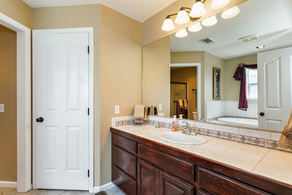 Pheasant Meadows - Residential