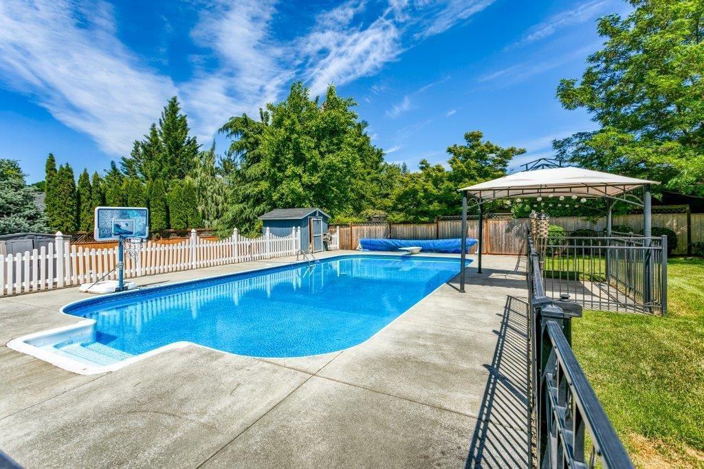 Pheasant Meadows - Residential