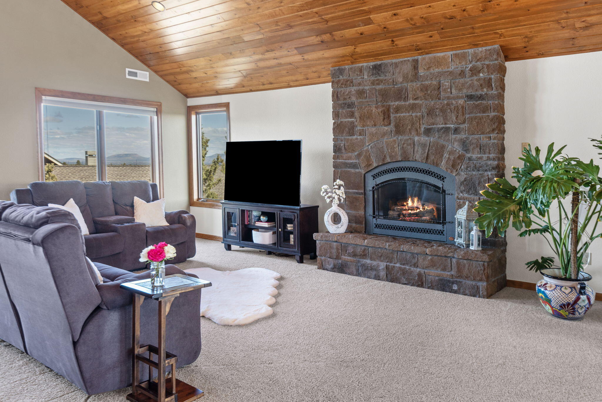 2268 Hawk Owl Court