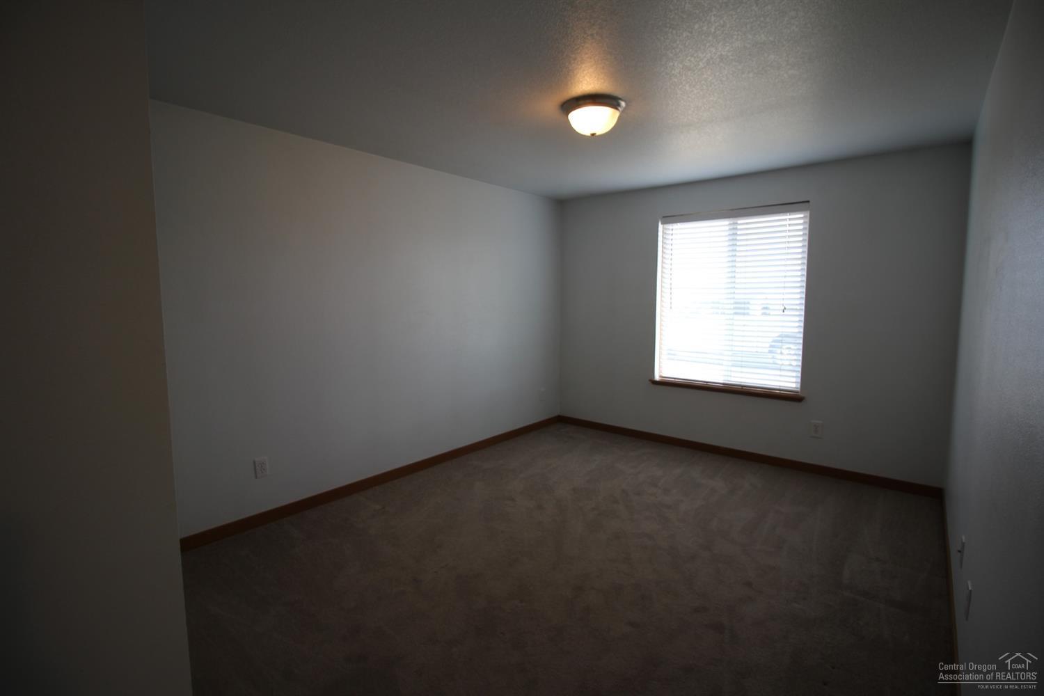 East Valley View Est - Residential