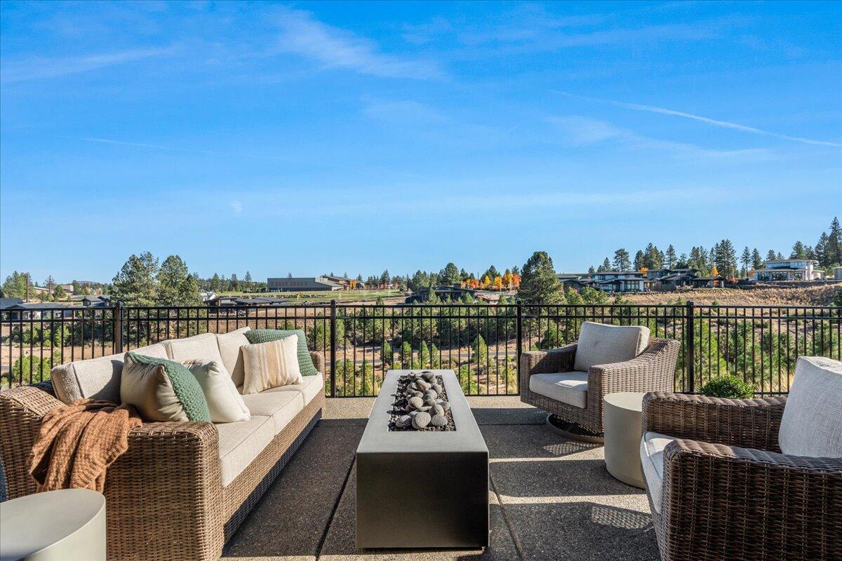 Discovery West Phase 5 - Residential