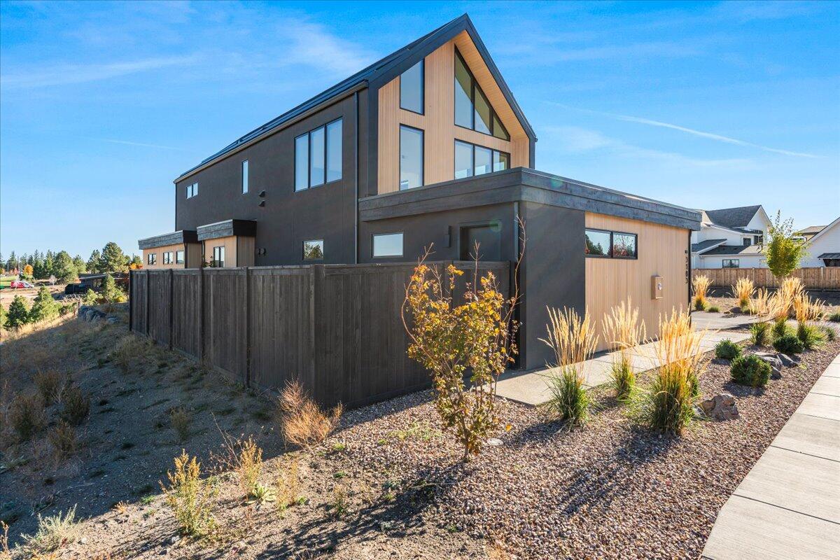 Discovery West Phase 5 - Residential