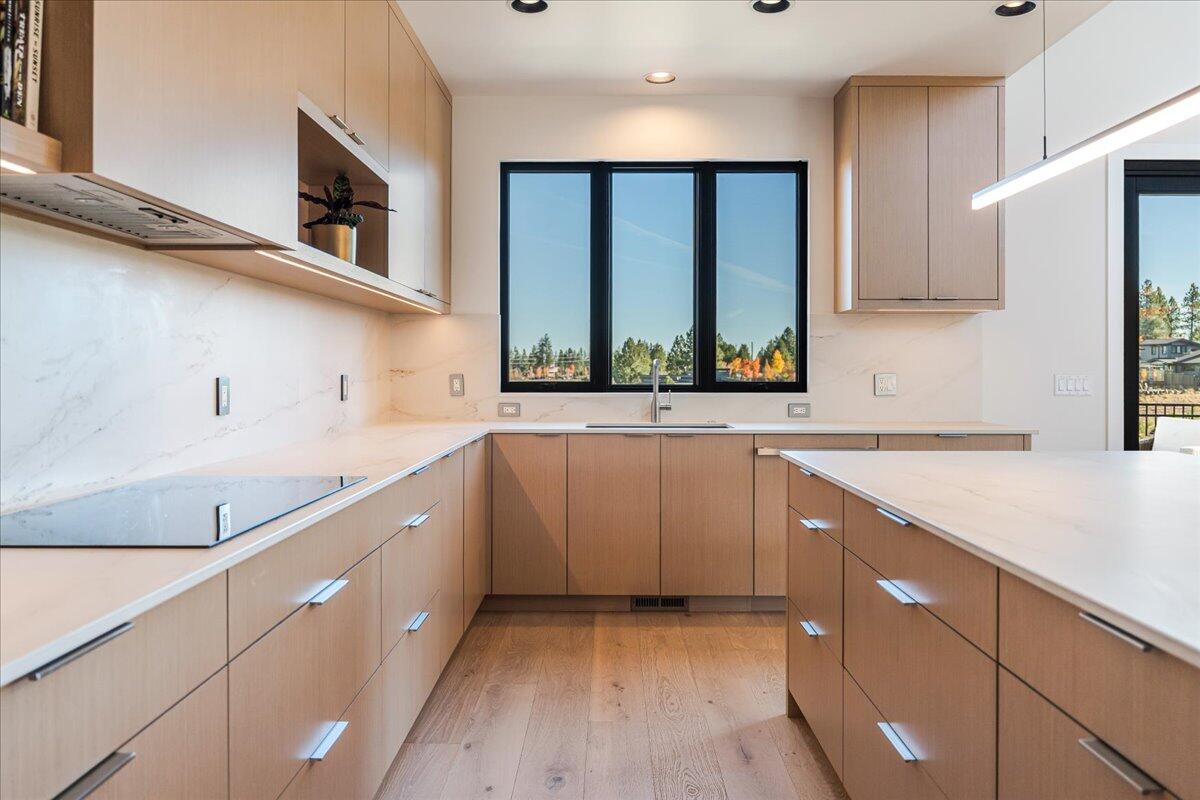 Discovery West Phase 5 - Residential