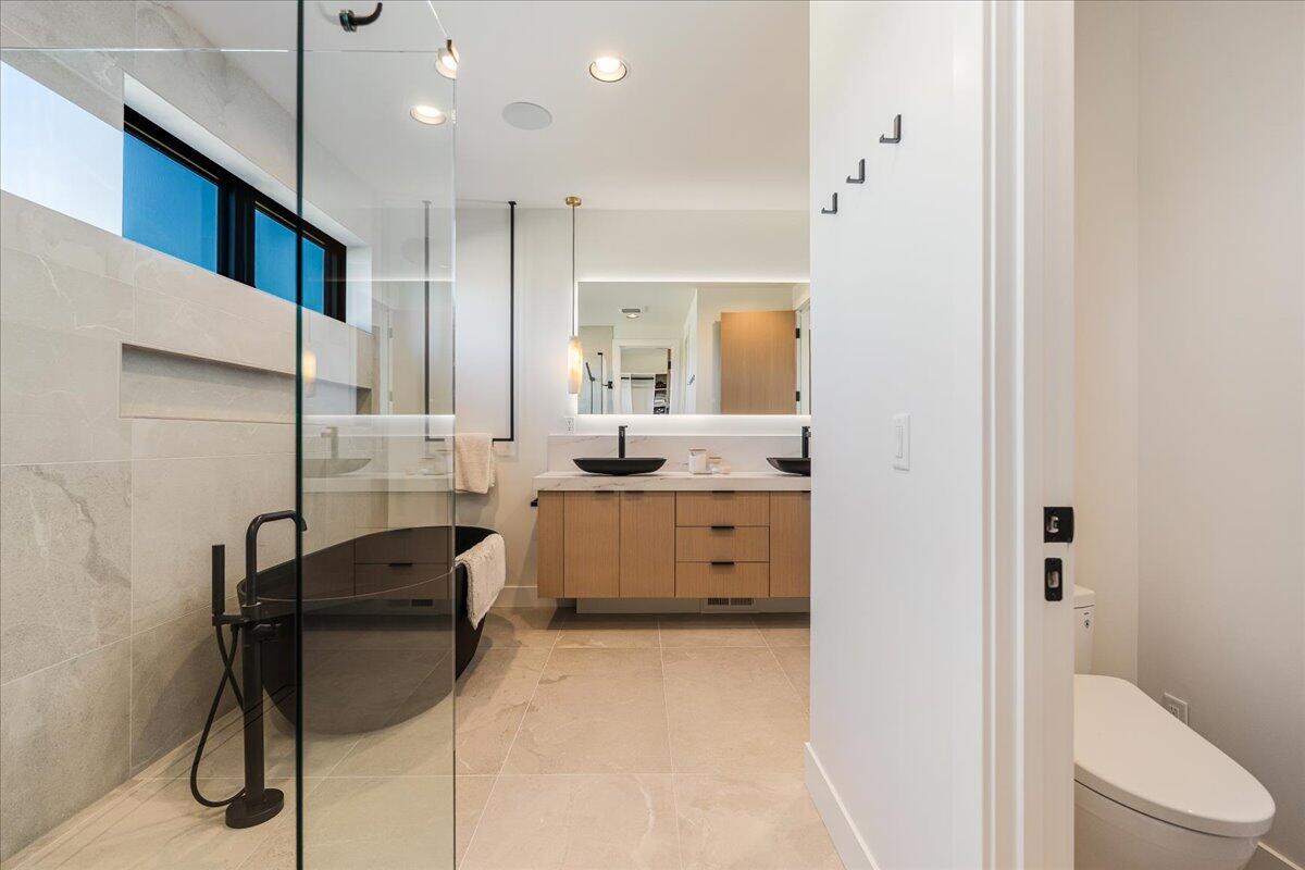 Discovery West Phase 5 - Residential