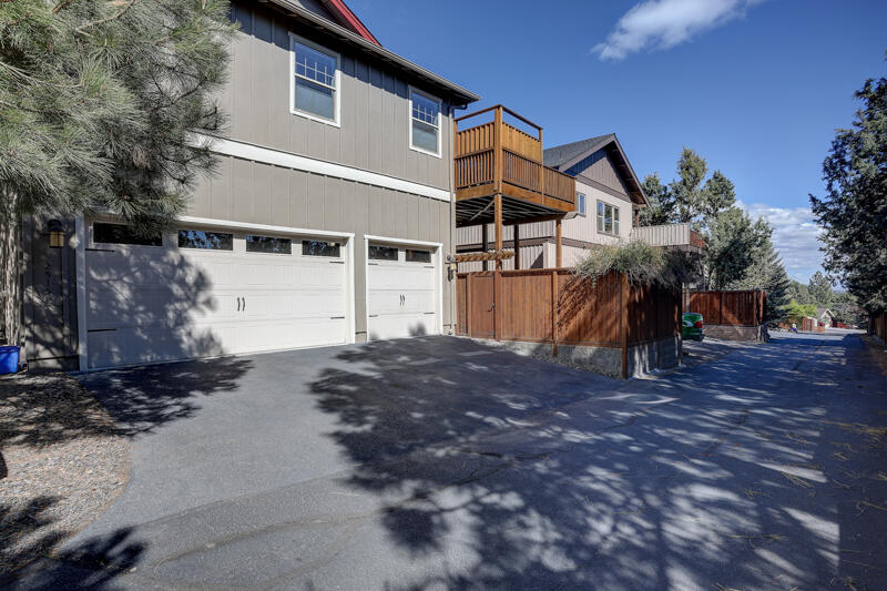 Awbrey Road Heights - Residential