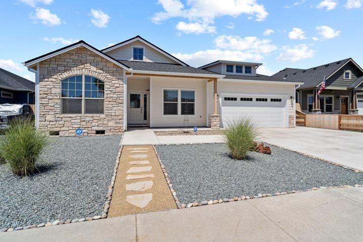 Oak Crest Estates - Residential