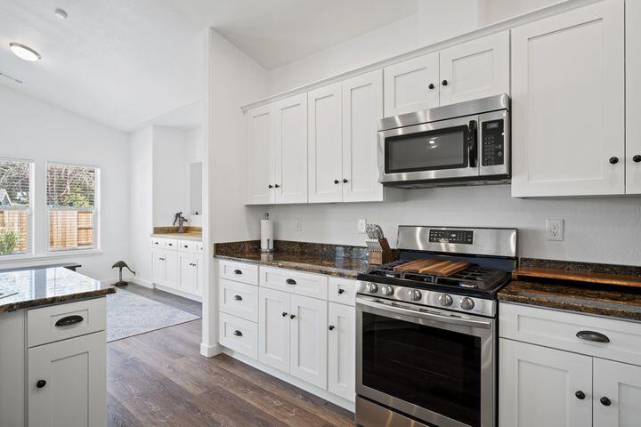 Oak Crest Estates - Residential