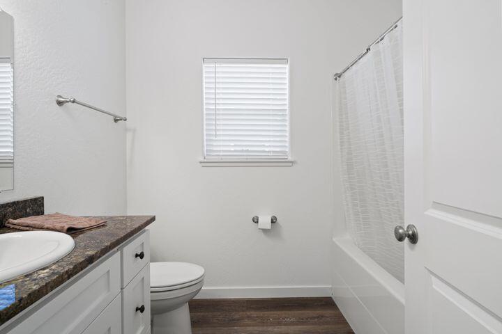 Oak Crest Estates - Residential