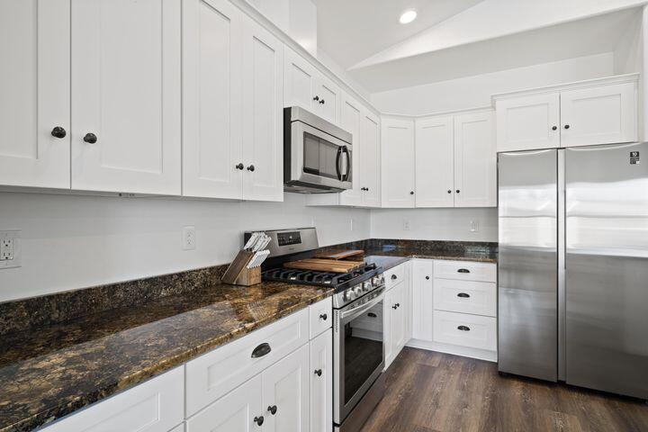 Oak Crest Estates - Residential