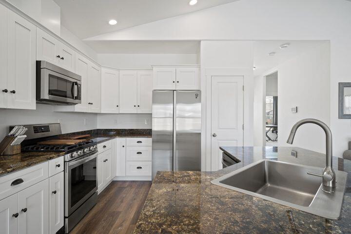 Oak Crest Estates - Residential