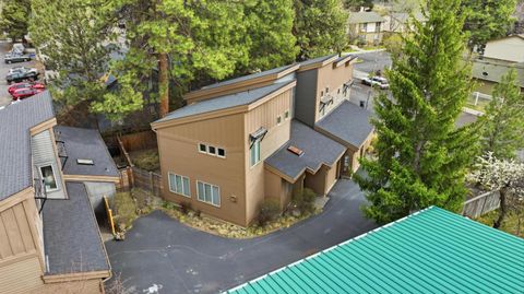 40 SW McKinley UNIT 1 Bend OR 97702