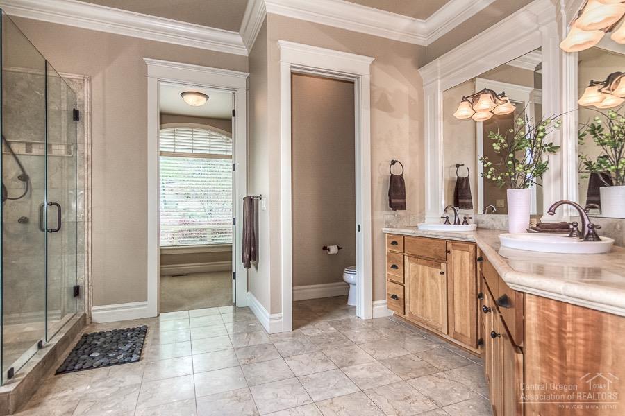 Awbrey Glen - Residential