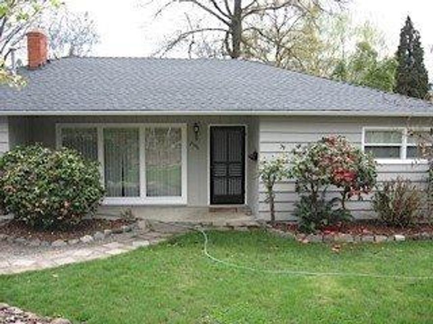 Wonderful, single story, old east Medford home close to the country club. Split bedrooms, wood floors, south facing deck, fireplace, all double pane windows throughout. 2006. Newer Trane furnace (2014) very quiet neighborhood close to hospitals and town. Location, location, location! Siding is clear rough cut cedar! New deck. New furnace and ductwork in 2014. Recent whole house inspection.