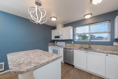 Tiny photo for 51734 Putney Lane, La Pine, OR 97739 (MLS # 220221924)