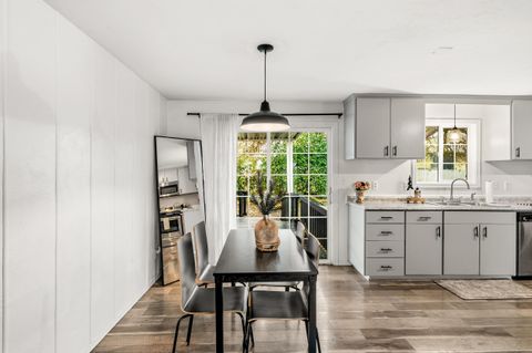 Tiny photo for 775 Garfield Street, Medford, OR 97501 (MLS # 220212777)