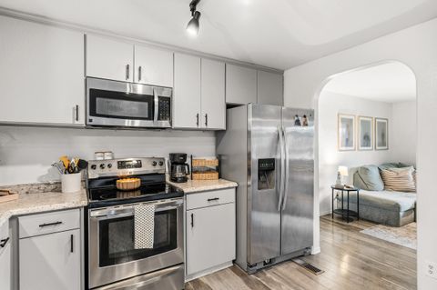 Tiny photo for 775 Garfield Street, Medford, OR 97501 (MLS # 220212777)